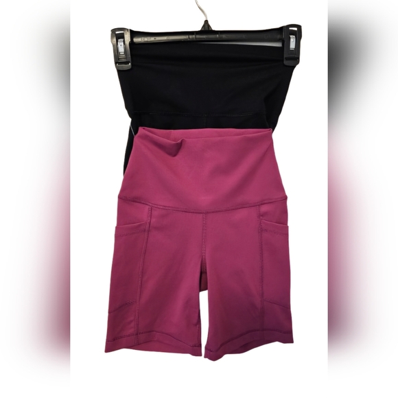 Yogalicious Lux 7" Black and Berry Athletic Short Set Women's Size Extra Small - Picture 1 of 7